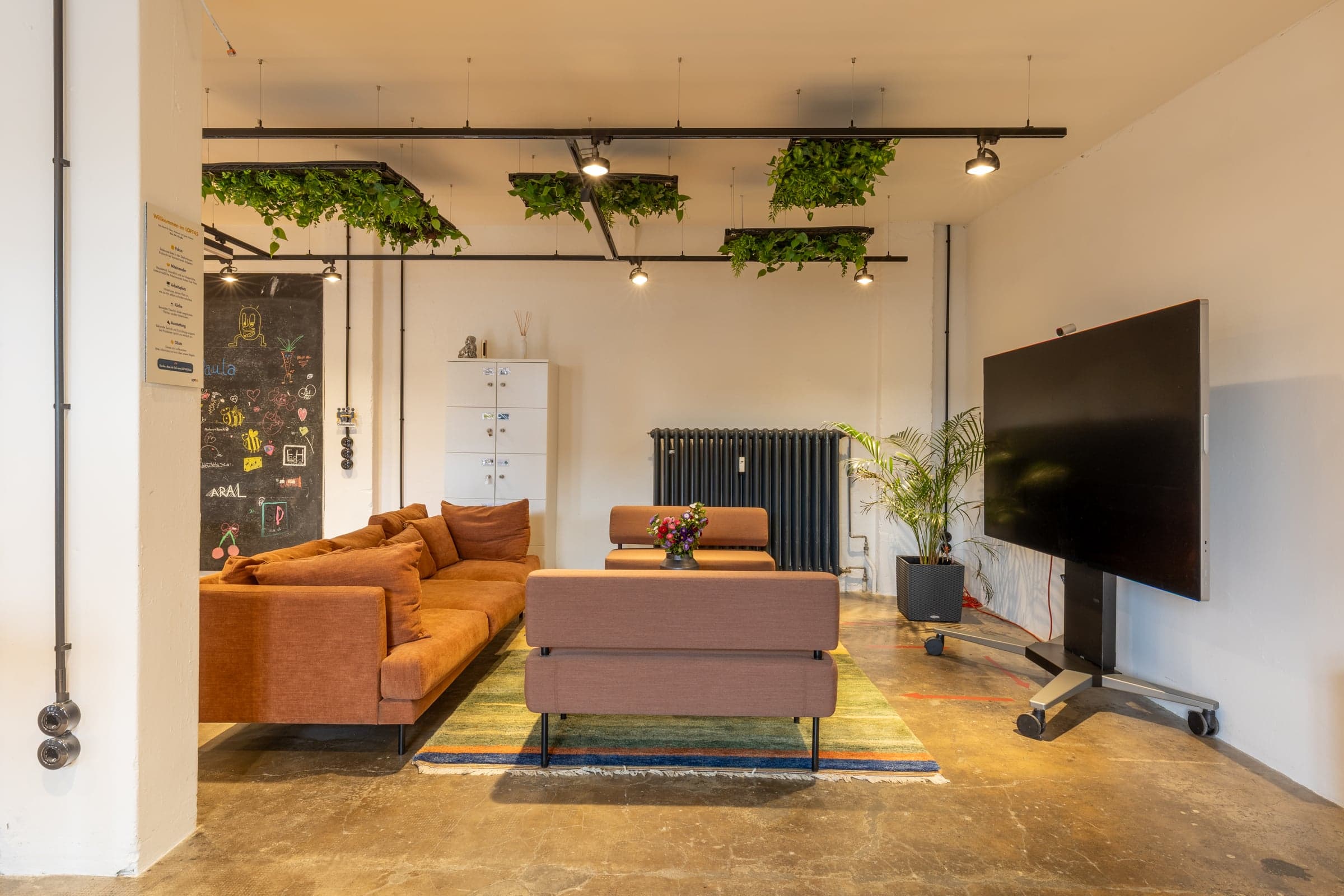 Sofas and screen in the LOFT45 lounge
